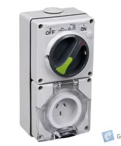 Industrial Switched Socket – 3 Flat Pin, 10A, 250V, IP66
